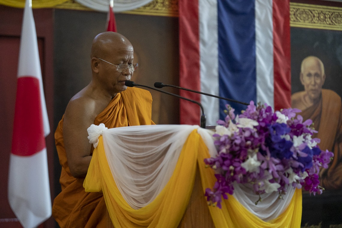 El Abad Dr. Phra Bhodhinandhamunee dirigiéndose a la sesión de apertura del Seminario Internacional sobre el Tipitaka / Tripitaka en Watpa Buddhagaya en Bodhgaya, Bihar, India el 22 de diciembre de 2018. Foto de Lobsang Tsering
