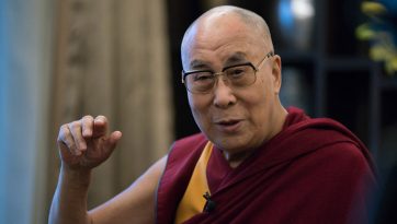 Su Santidad el Dalái Lama felicita al presidente electo de Francia Emmanuel Macron