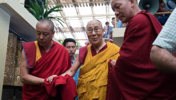 Finalizan las enseñanzas para los jóvenes tibetanos y tibetanas