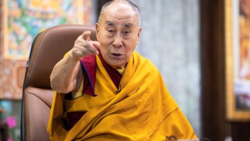 «Alabanza al Surgimiento Dependiente», enseñanza para los jóvenes tibetanos - Primer día 