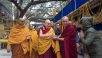 Oraciones en la estupa Mahahodhi en Bodhgaya